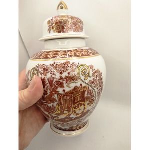 Vintage Ginger Jar w Lid White Red Gold Tone Flowers Wagon Design